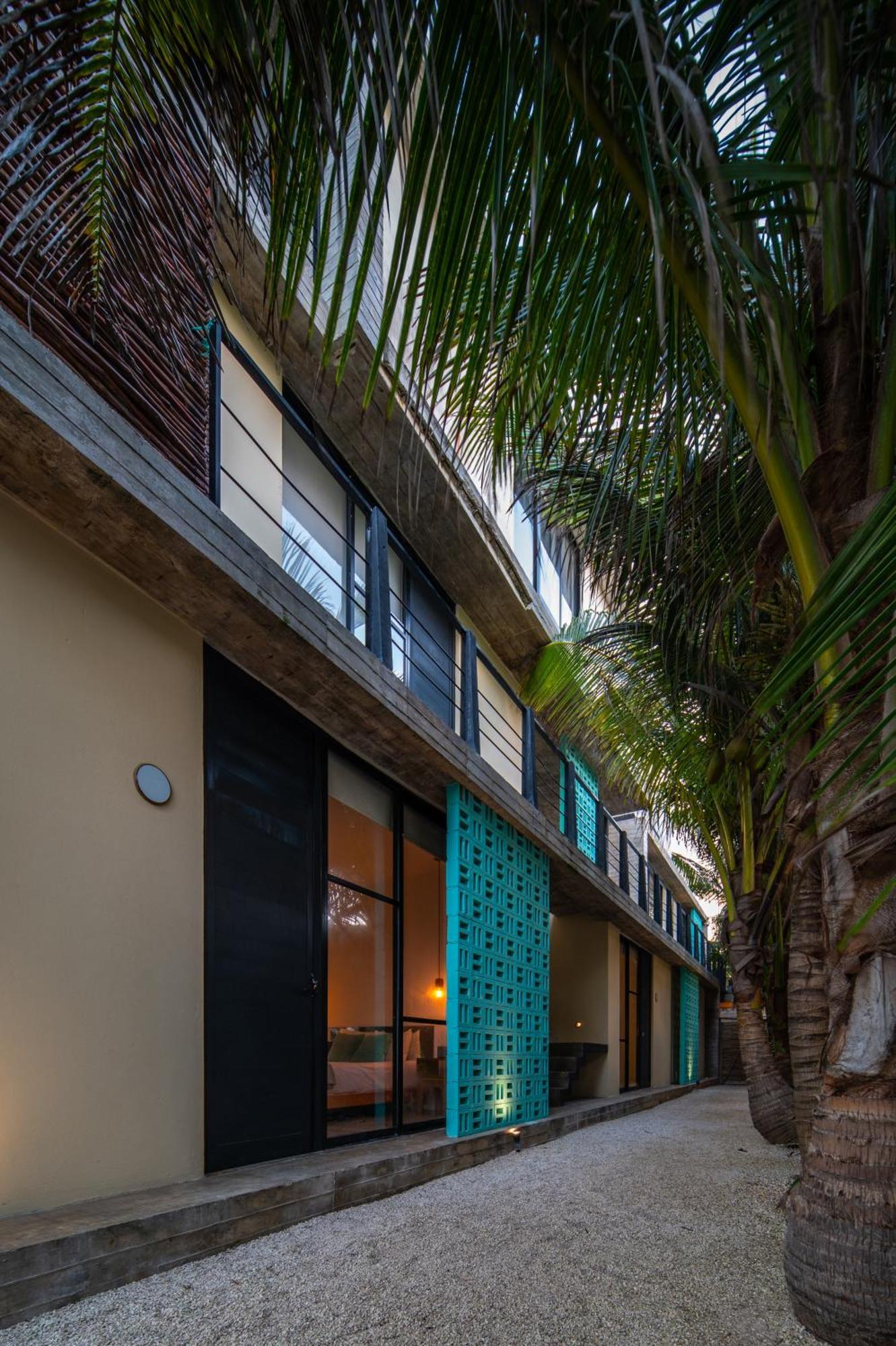 Tropicalito Villa On The Beach Tulum Exterior photo