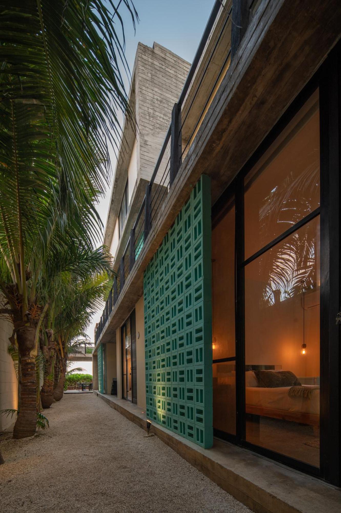 Tropicalito Villa On The Beach Tulum Exterior photo