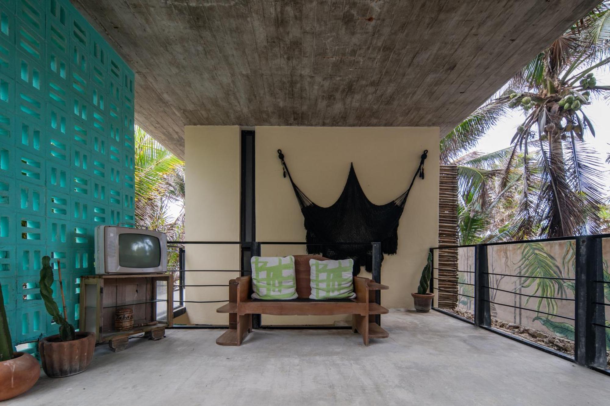 Tropicalito Villa On The Beach Tulum Exterior photo