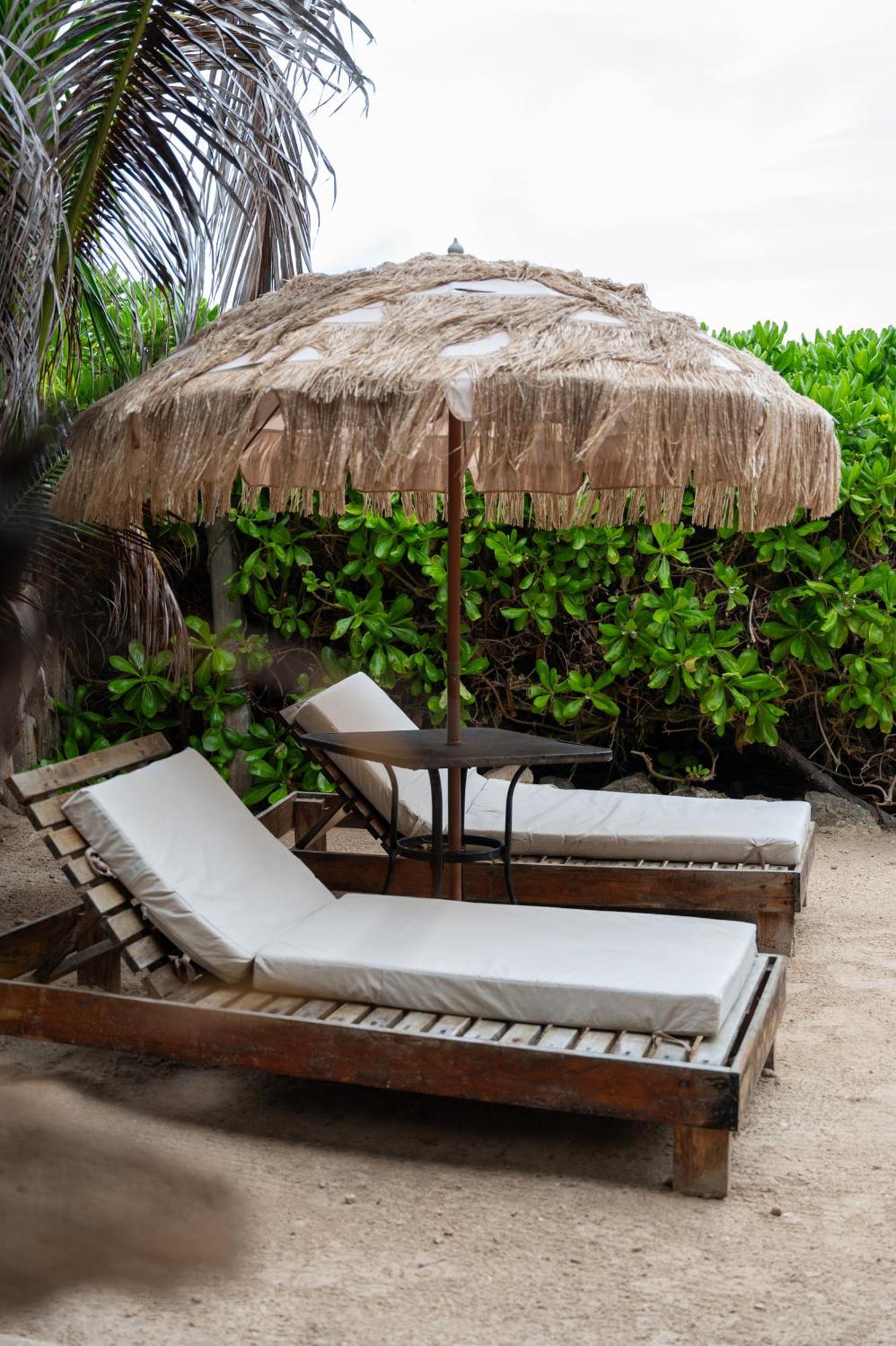 Tropicalito Villa On The Beach Tulum Exterior photo